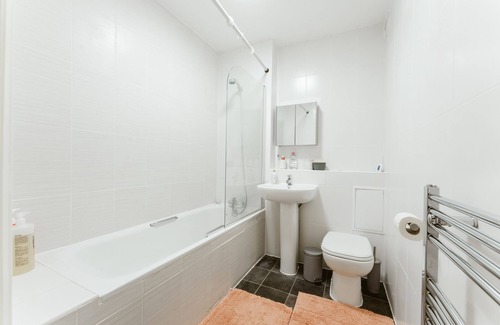De Beauvoir Apartment | HIPSTER 5 DOUBLE BEDS IN HACKNEY!