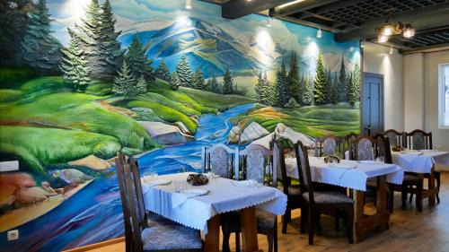 Polyanytsya House | Hirska Kazka