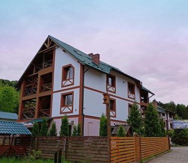 Myhove Hotel | Hirskyy Svitanok