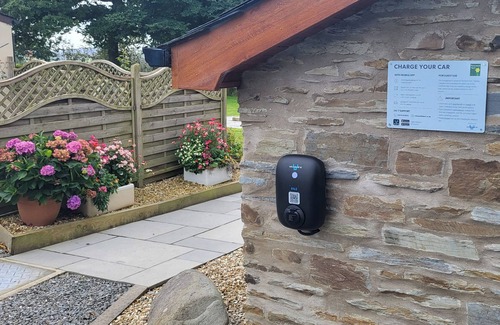 Abercych Cottage | Hirwaun Cottage
