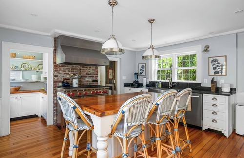 Barnstable House | Historic 5 bedroom gem - just a sidewalk stroll to local shops and beach