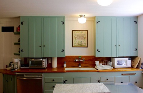 Sugar Hill House | Historic Butternut Cottage - First home of actress Bette Davis in Sugar Hill, NH