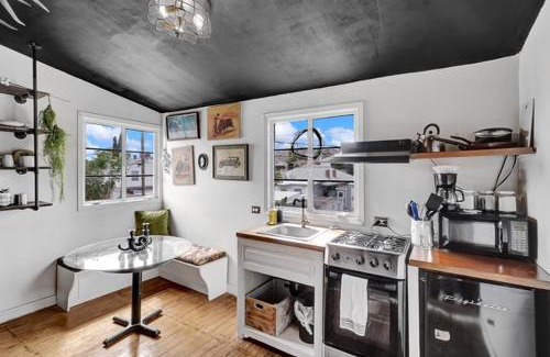 Downtown El Paso Apartment | Historic Casa Mina 1br Near Downtown W Parking