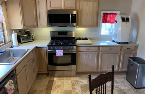 Dunkirk House | Historic cobblestone home both upstairs Apts on Lake Erie beach , WiFi sleeps 10