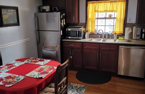 Dunkirk House | Historic cobblestone home both upstairs Apts on Lake Erie beach , WiFi sleeps 10