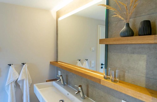 Neusalza-Spremberg Apartment | Historic. Generous. Modern.