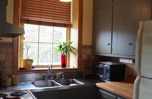 Stony Run Cottage | Historic Kempton Schoolhouse at the base of the Appalachian trail.