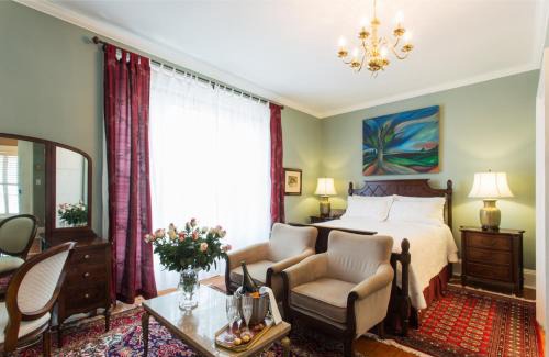 Historic Old Town Bed & Breakfast | Historic Lyons House