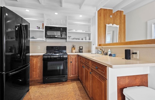 Fort Pierce Apartment | Historic & Stylish 1-Bedroom Apartment in the Heart of Downtown Fort Pierce