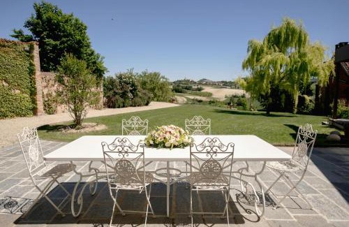 Montiglio Monferrato House | Historic Villa In The Monferrato Villages