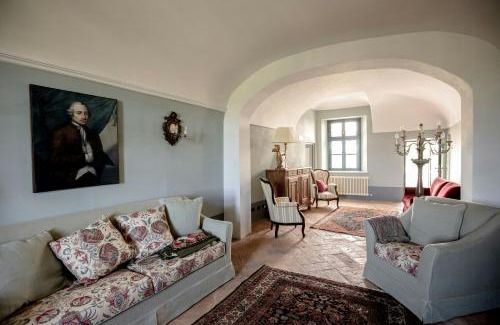 Montiglio Monferrato House | Historic Villa In The Monferrato Villages