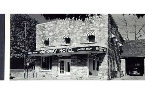Blowing Rock Apartment | Historical Hotel, Main Street Blowing Rock