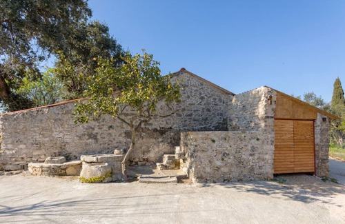 Kypseli Villa | Historical Traditional Private Villa - 1km from the sea