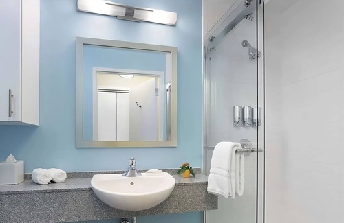 Central Business District Resort | History Break! Spacious Downtown Base, Perfect Locale for French Quarter