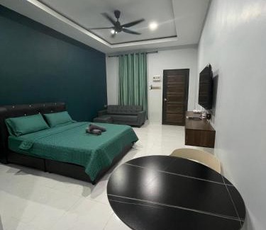 Lubok Buaya Hotel | HMI Roomstay