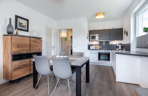 Boltenhagen Apartment | Hochwertiges Ferienapartment mit Sonnigem Balkon und nur 200 m zum Ostseestrand - Aparthotel
