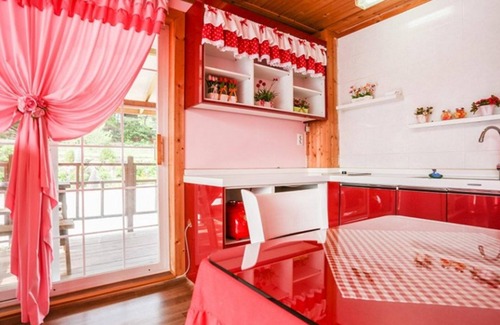 Dunnae House | Hoengseong Pine Bell Pension