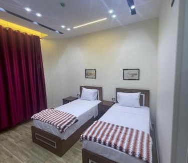 Qasr an-Nil Hotel | Hola Cairo Boutique