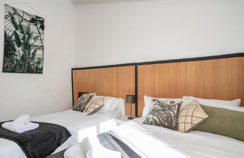 Pedreguer House | Hola from Helios