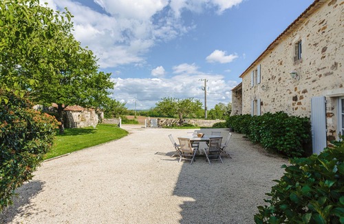 Saint-Laurent-de-la-Salle House | Holiday Home 'Logis La Tour - Gîte La Tour' with Private Pool, Private Terrace and Wi-Fi