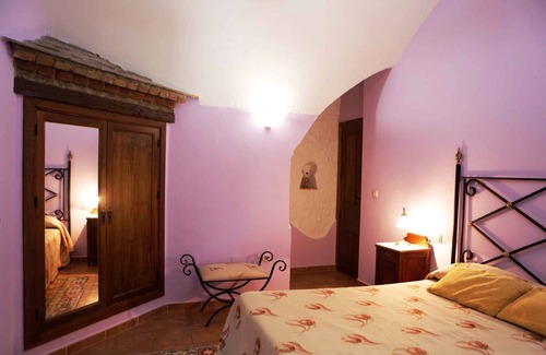 Benalua de Guadix Apartment | Holiday apartment with terrace