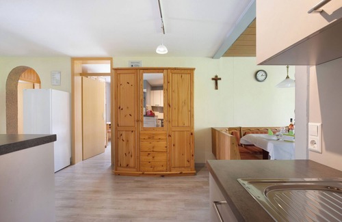 Bichishausen Apartment | Holiday Apartment 'Abendrot' with Terrace, Shared Garden and Wi-Fi