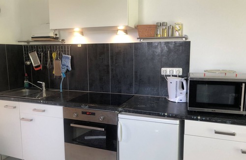 Rhein-Erft-Kreis District Apartment | Holiday Apartment 'Am Heider Bergsee' with Terrace & Wi-Fi