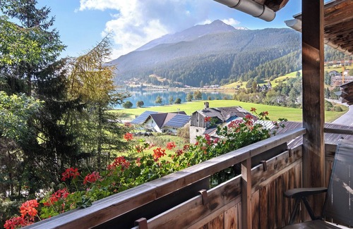 Resia Apartment | Holiday Apartment 'Appartements Egart 1' with Lake View, Balcony and Wi-Fi