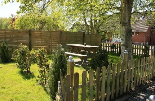 Fahretoft Apartment | Holiday apartment Dagebüll for 1 - 5 persons with 2 bedrooms - Holiday apartment in one or multi-fam