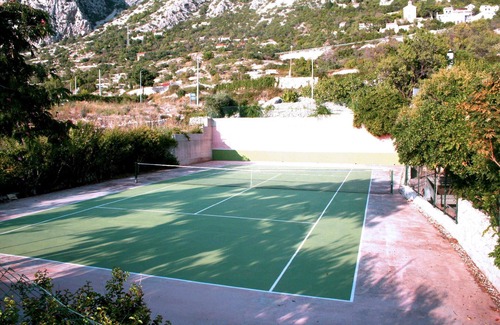 Drasnice Apartment | Holiday apartment Drasnice for 4 persons with 3 bedrooms - Holiday apartment in one or multi-family