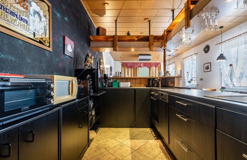 Calau House | Holiday Apartment 'Ferienhaus Nestwärme' with Private Terrace, Private Garden and Wi-Fi