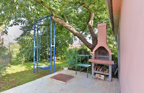 Peresiji Apartment | Holiday apartment Svetvinčenat for 1 - 5 persons with 2 bedrooms - Holiday apartment