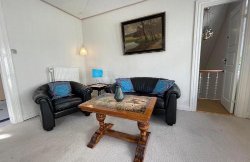 Frederikshavn House | Holiday Apartment in core area Frederikshavn 033923