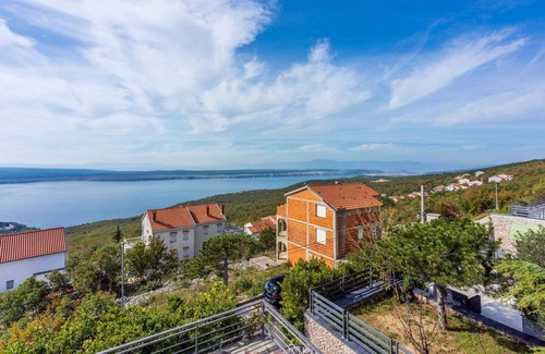 Klanfari Apartment | Holiday apartment mit Meerblick