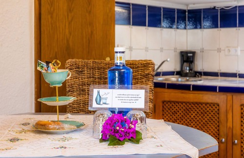 Son Macia Villa | Holiday Apartment Petit "Adults Only-Mallorca" with Shared Pool and Wi-Fi