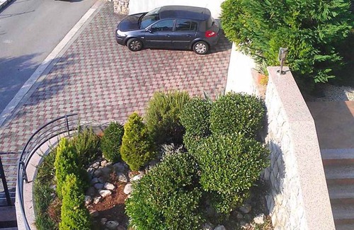 Icici Apartment | Holiday apartment with balcony and sea view