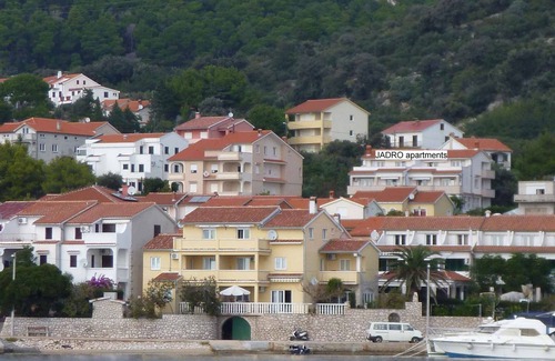 Barbat na Rabu Apartment | Holiday apartment with barbecue and dishwasher