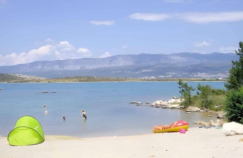 Klimno Apartment | Holiday apartment with sea view