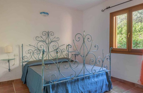 Tanaunella Apartment | Holiday apartment with swimming pool and air conditioning