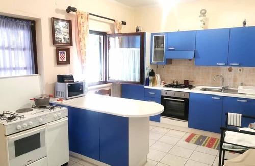Zubovici Apartment | Holiday apartment Zubovici for 1 - 12 persons with 5 bedrooms - Row house
