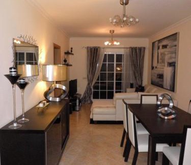 Vale de Parra House | Holiday Duplex Alto dos Salgados