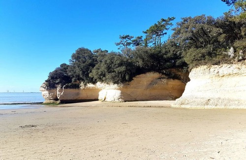 Meschers-sur-Gironde House | Holiday home for 4 people in Meschers/Gironde
