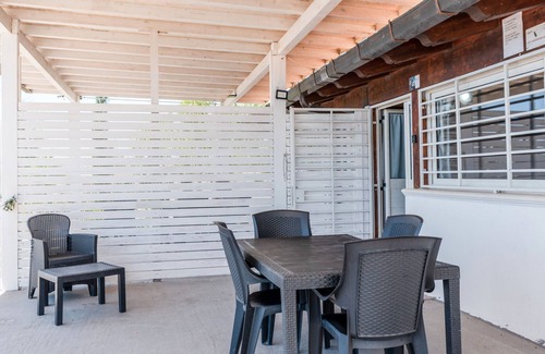 Realmonte Apartment | Holiday Home 'Abbacari 1' with Sea View, Wi-Fi and Air Conditioning