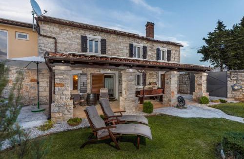 Kanfanar House | Holiday Home Ana