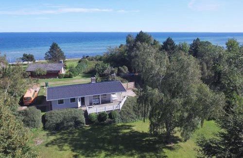 Spodsbjerg House | Holiday Home Arho - 75m from the sea by Interhome
