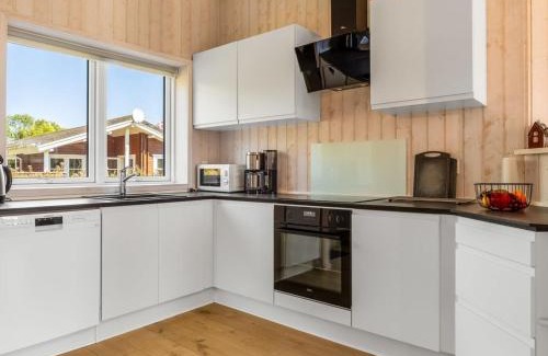 Mommark Strand House | Holiday Home Ariadne - 400m from the sea by Interhome
