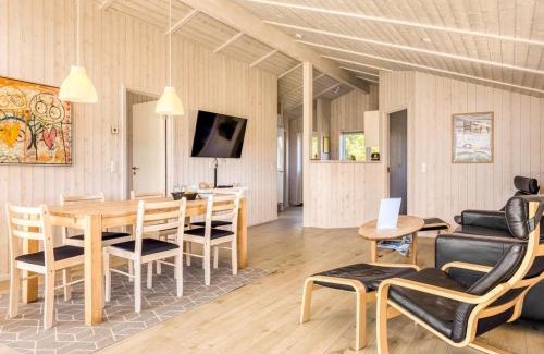 Mommark Strand House | Holiday Home Ariadne - 400m from the sea by Interhome