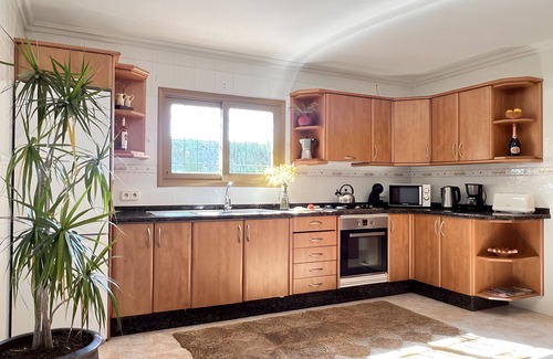 Santa Eulalia del Rio House | Holiday Home 'Bamboo' with Private Pool, Wi-Fi and Air Conditioning