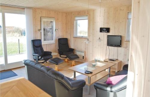 Harboore House | Holiday Home Bjergehusvej