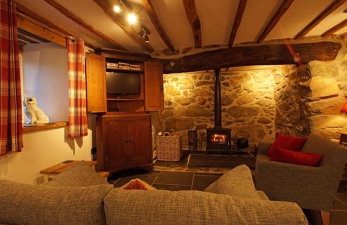 Dolgellau House | Holiday Home Bwthyn Braf by Interhome